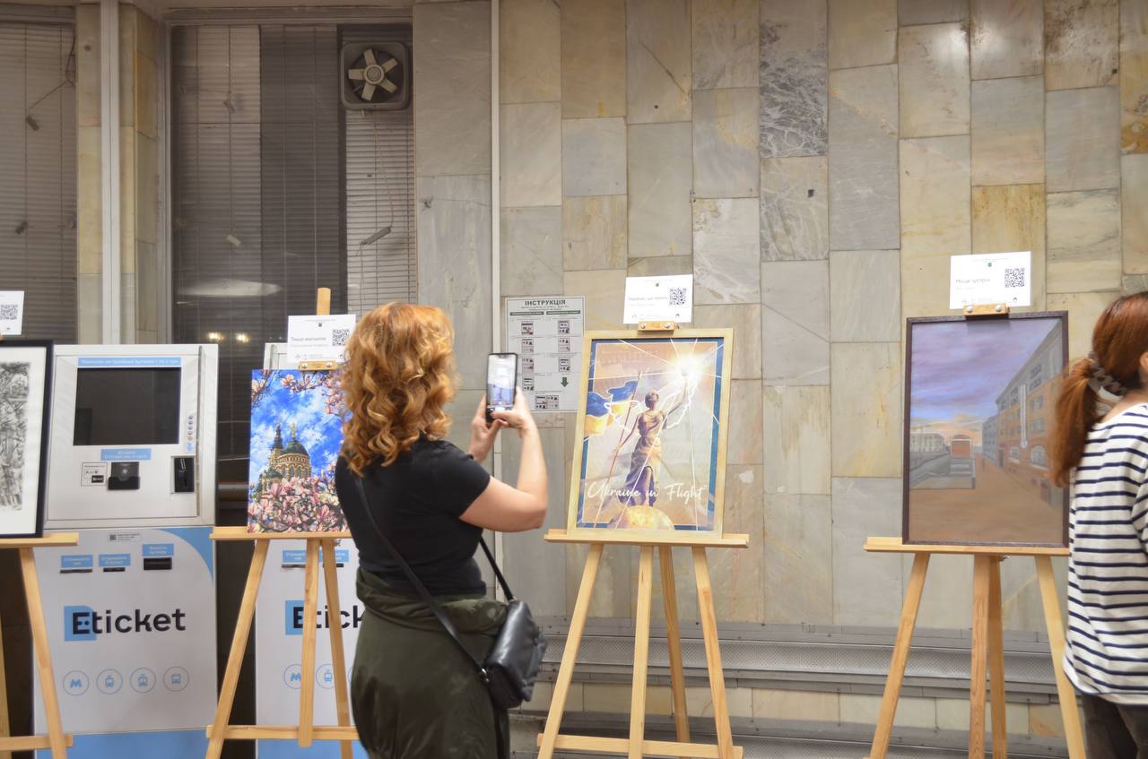 У Харкові проходить виставка молодих художників